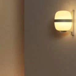 Miguel Milá 'Wally Cesta' Wall Lamp In Opal Glass And Black For Santa & Cole -Promos Meubles Boutique 12 master 3