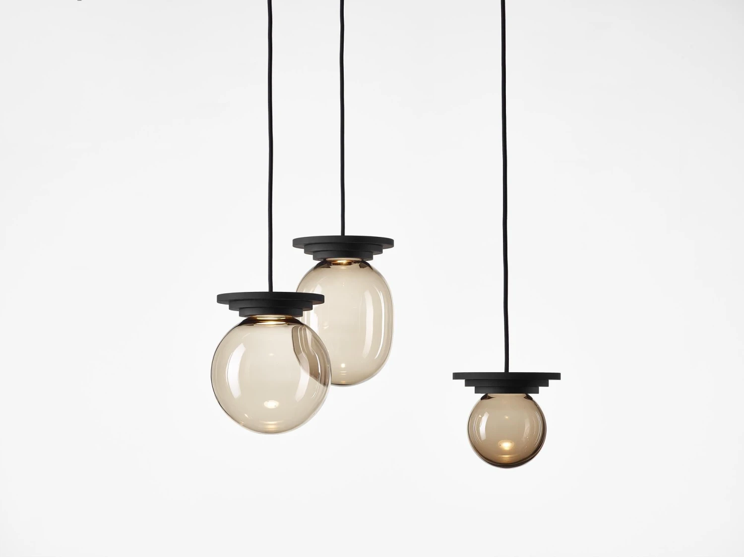 Set Of 2 Silver Stratos Mini Ball Pendant Light By Dechem Studio 7 Set Of 2 Silver Stratos Mini Ball Pendant Light By Dechem Studio – Image 5