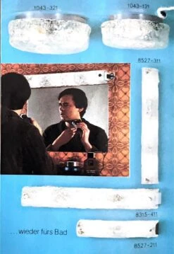 Individual German Midcentury Murano Long Wall Sconce By Hillebrand, 1970s 19 Individual German Midcentury Murano Long Wall Sconce By Hillebrand, 1970s -Promos Meubles Boutique 2 master 3