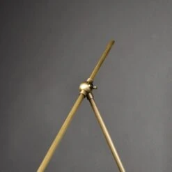 Magari Adjustable Wall Lamp In Bronze, White And Brass By Blueprint Lighting -Promos Meubles Boutique 7E4C2813 4CE5 49D4 8338 B0886924018F 1 105 c master