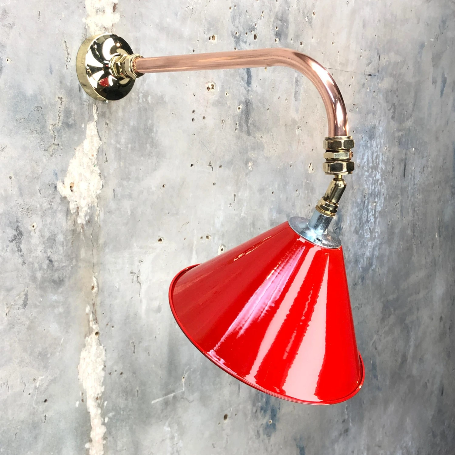 1980 British Army Lamp Shade In Red With Copper Cantilever Wall Lamp Edison Bulb 18 1980 British Army Lamp Shade In Red With Copper Cantilever Wall Lamp Edison Bulb – Image 16