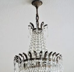 French Crystal Waterfall Chandelier Bronze Mounted 10 French Crystal Waterfall Chandelier Bronze Mounted -Promos Meubles Boutique DSC03353 master