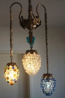 Art Deco Murano Glass Three-Light Grape Chandelier, Italy, Mid-20th Century 18 Art Deco Murano Glass Three-Light Grape Chandelier, Italy, Mid-20th Century -Promos Meubles Boutique DSC06600 1 master