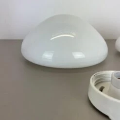 Set Of 2 Glass Wall Lights "Wv339" By Wilhelm Wagenfeld Lindner Germany, 1960 35 Set Of 2 Glass Wall Lights "Wv339" By Wilhelm Wagenfeld Lindner Germany, 1960 -Promos Meubles Boutique E2CD7925 DD53 4FAE BFEA 33B0B887F975 master