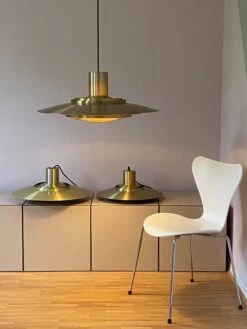 Medium Size Brass Preben Fabricius & Jørgen Kastholm Pendant Lamp Nordisk Solar -Promos Meubles Boutique IMG 1378 master