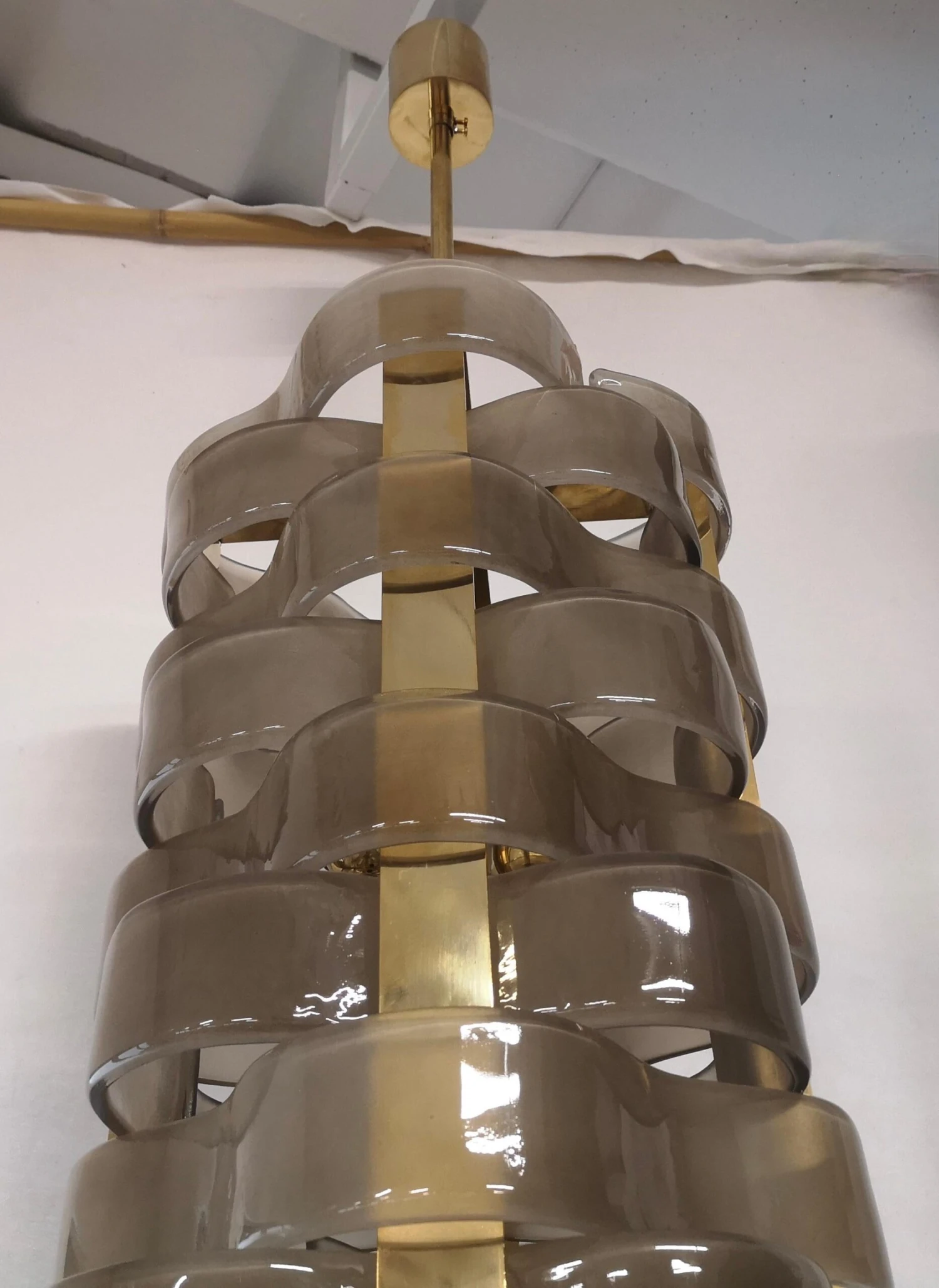 Murano Glass And Brass Mid-Century Chandelier, 2000 7 Murano Glass And Brass Mid-Century Chandelier, 2000 – Image 5