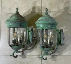 Large Vintage Pair Of Handcrafted Wall-Mounted Copper-Brass Lantern -Promos Meubles Boutique IMG 3088 master