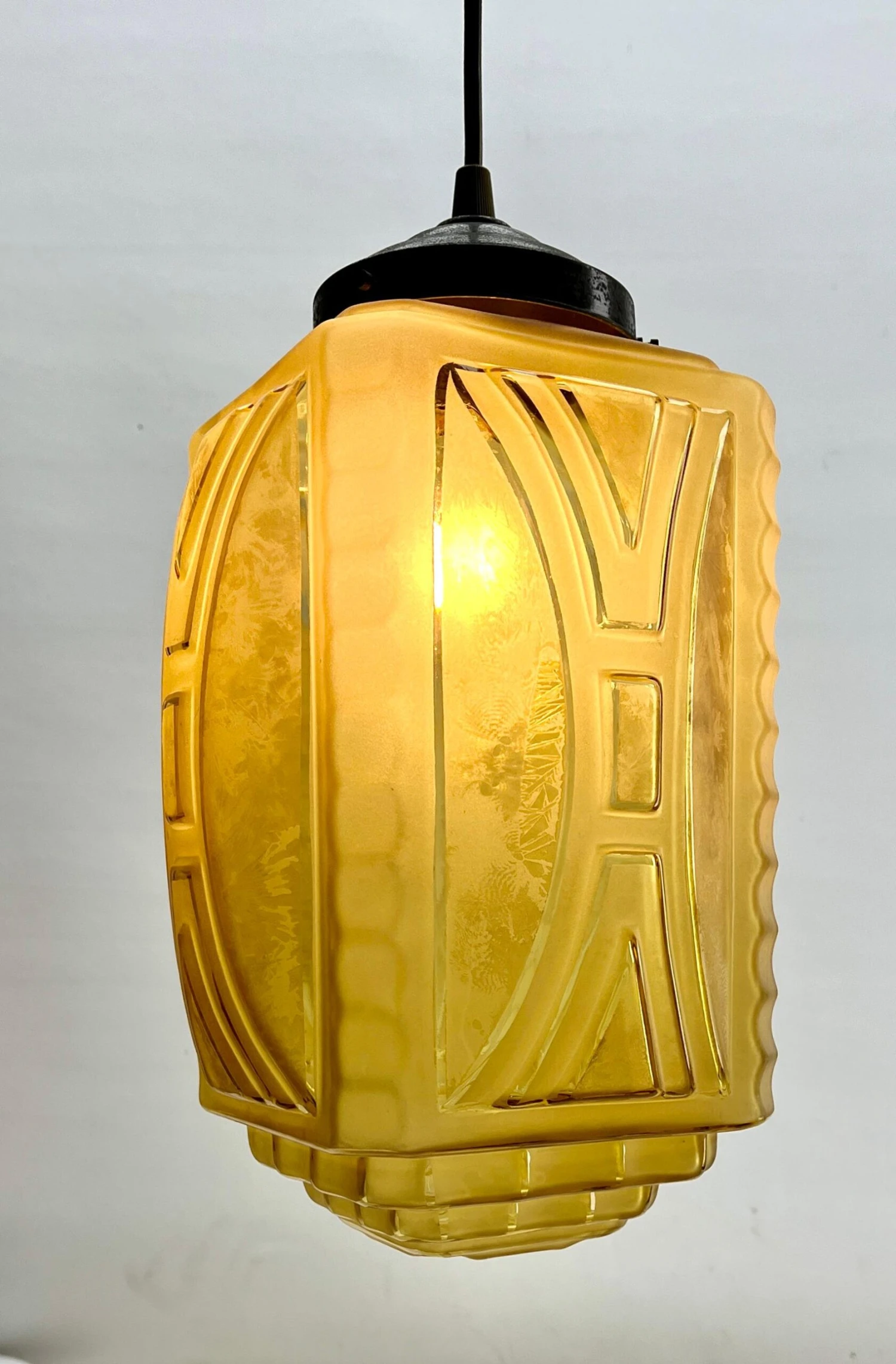 Art Deco Ceiling Lamp, Belgium Glass Shade Scailmont, 1930s 10 Art Deco Ceiling Lamp, Belgium Glass Shade Scailmont, 1930s – Image 8