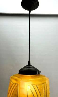 Art Deco Ceiling Lamp, Belgium Glass Shade Scailmont, 1930s 15 Art Deco Ceiling Lamp, Belgium Glass Shade Scailmont, 1930s -Promos Meubles Boutique IMG 3847 master