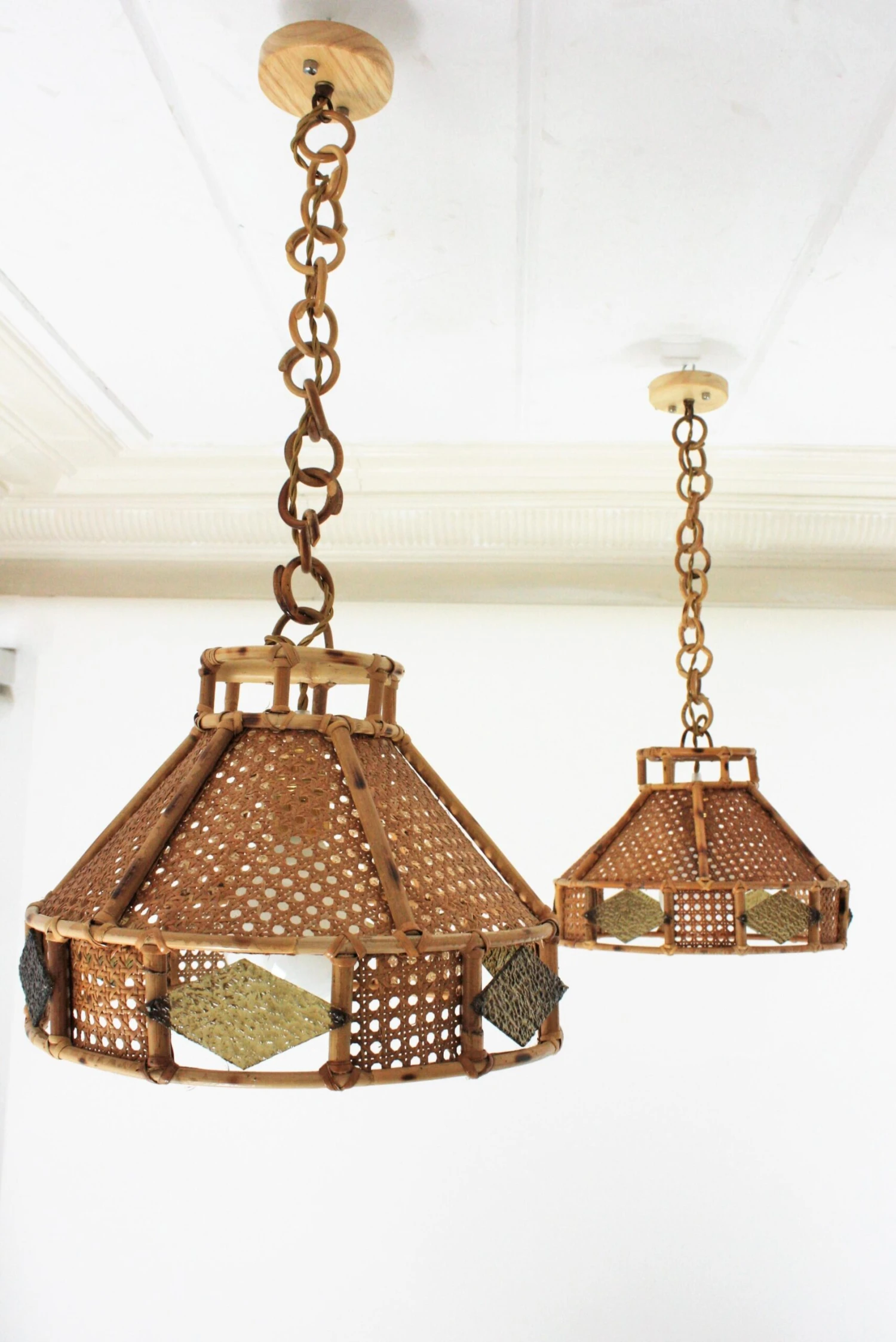 Italian Modern Wicker Wire Rattan Pendant Hanging Lights With Glass Accent, Pair 11 Italian Modern Wicker Wire Rattan Pendant Hanging Lights With Glass Accent, Pair â Image 9