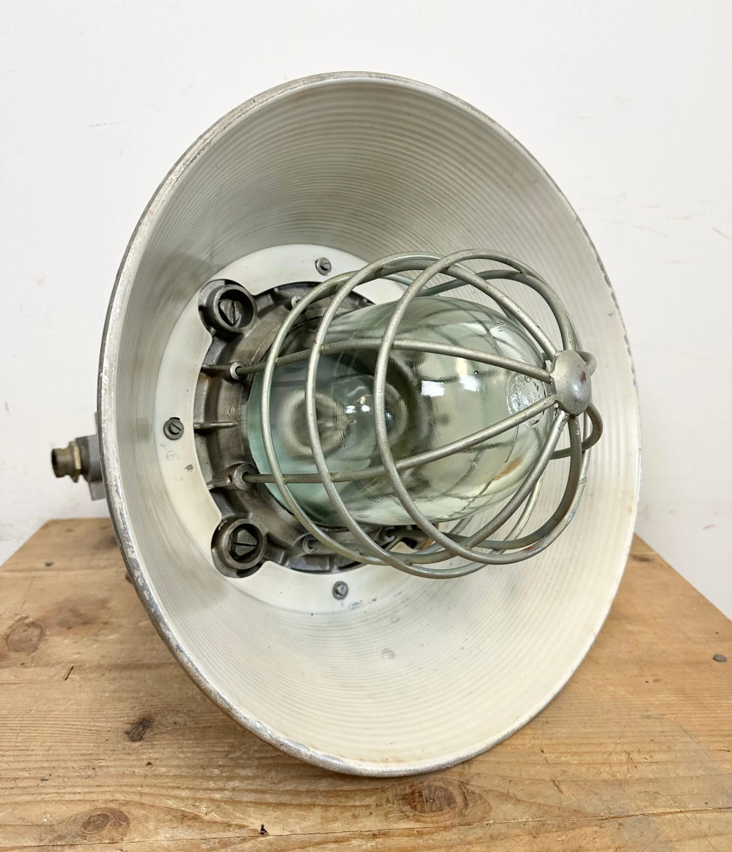 Large Industrial Cast Aluminium Cage Pendant Light From Polam Wilkasy, 1970s 21 Large Industrial Cast Aluminium Cage Pendant Light From Polam Wilkasy, 1970s â Image 19