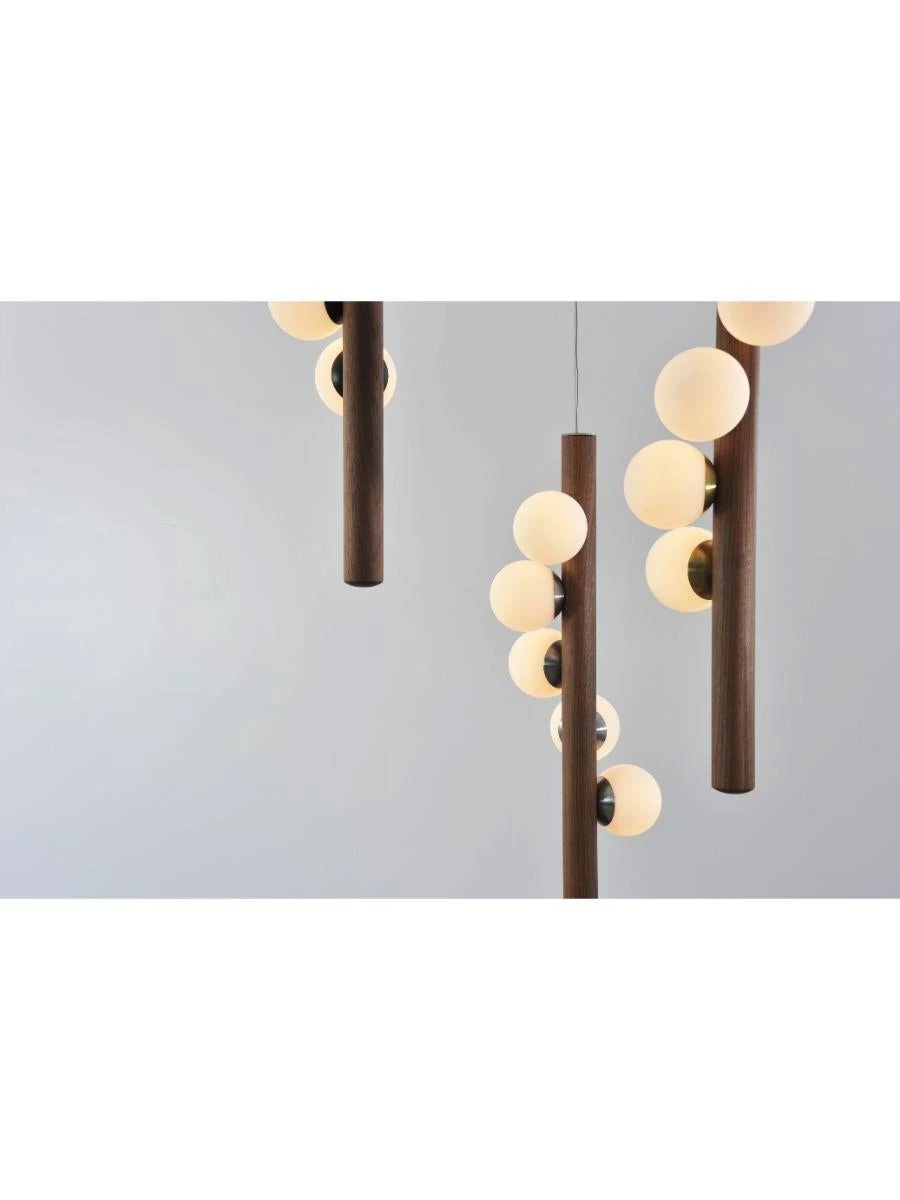 Oak Small Willow Vertical Pendant By Hollis & Morris 8 Oak Small Willow Vertical Pendant By Hollis & Morris – Image 6