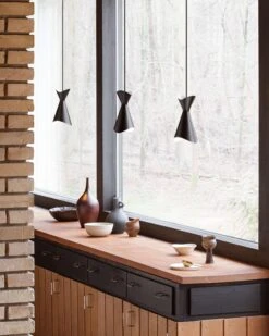 Contemporary Pendant Lamp 'Ninotchka 425' By Lyfa, Black 17 Contemporary Pendant Lamp 'Ninotchka 425' By Lyfa, Black -Promos Meubles Boutique LYFA 2022 NINOTCHKA 125 Black master