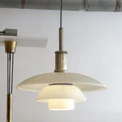 Poul Henningsen, PH 4½/4 Pendant Light -Promos Meubles Boutique Poul Henningsen 4 5 4 8 master