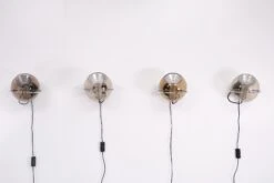RAAK Globe Wall Lamps By Frank Ligtelijn Holland 1975 -Promos Meubles Boutique Raak wandbolletje x4 203127 master