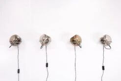 RAAK Globe Wall Lamps By Frank Ligtelijn Holland 1975 -Promos Meubles Boutique Raak wandbolletje x4 203128 master