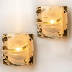 Pair Of J.T. Kalmar Of Murano Glass Brass Sconces, Austria, 1960 -Promos Meubles Boutique img 16854948585 master