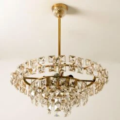 Bakalowits & Sohne Chandelier, Brass And Crystal Glass, Austria, 1960s -Promos Meubles Boutique img 16874795113 master