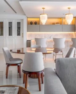 Unknown Selenite Chandelier By Aver -Promos Meubles Boutique lliuhl master